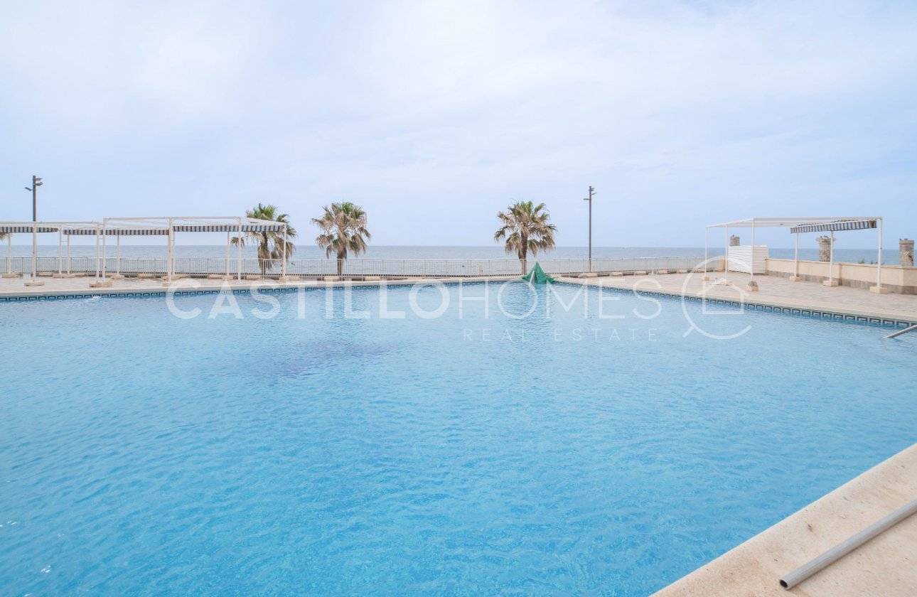 Resale - Apartment / flat - Torrevieja - Playa del Cura