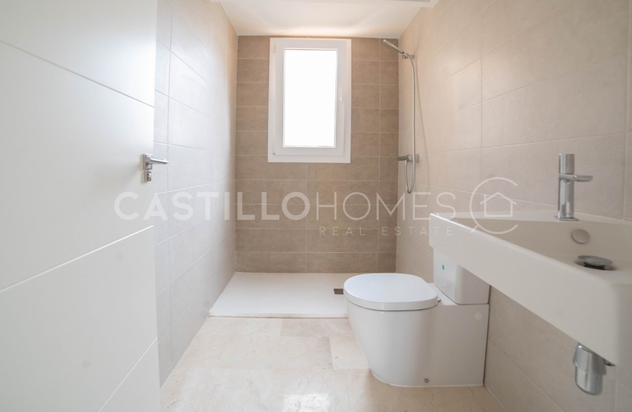 Resale - Apartment / flat - Torrevieja - Punta Prima