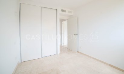 Resale - Apartment / flat - Torrevieja - Punta Prima