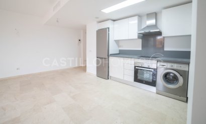 Resale - Apartment / flat - Torrevieja - Punta Prima