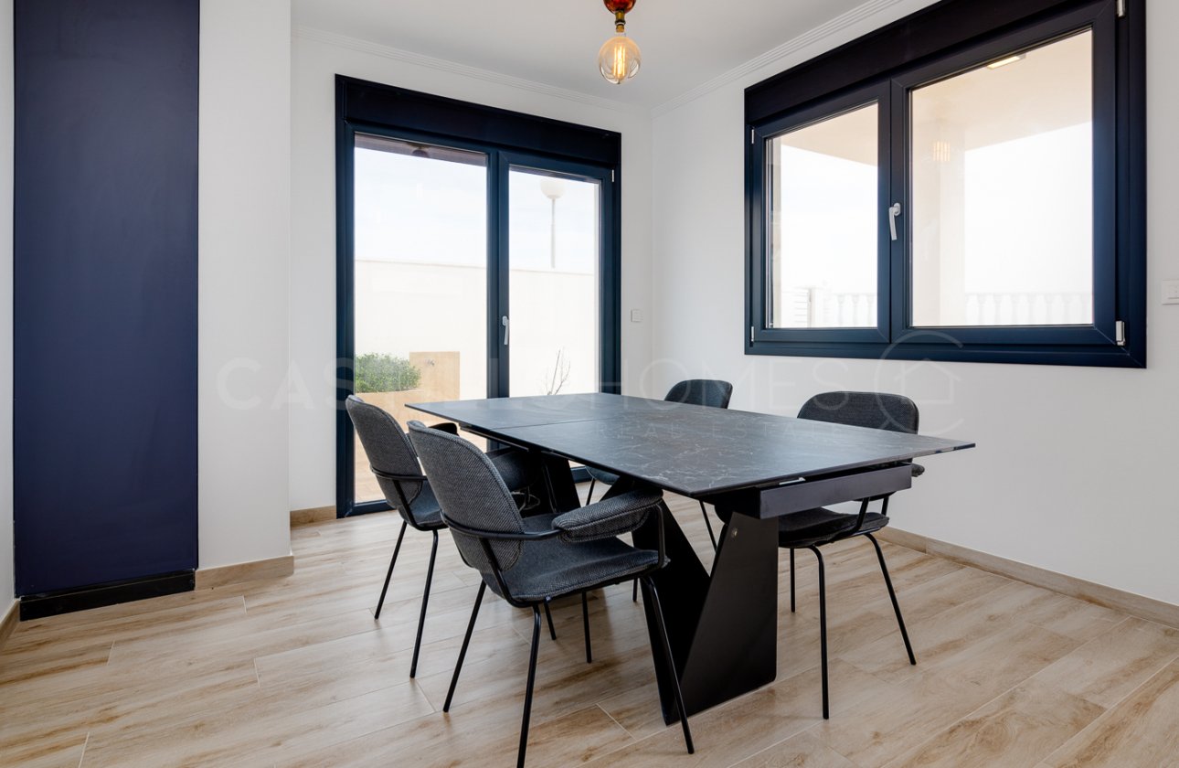 Resale - Villa - Torrevieja - Torre del moro
