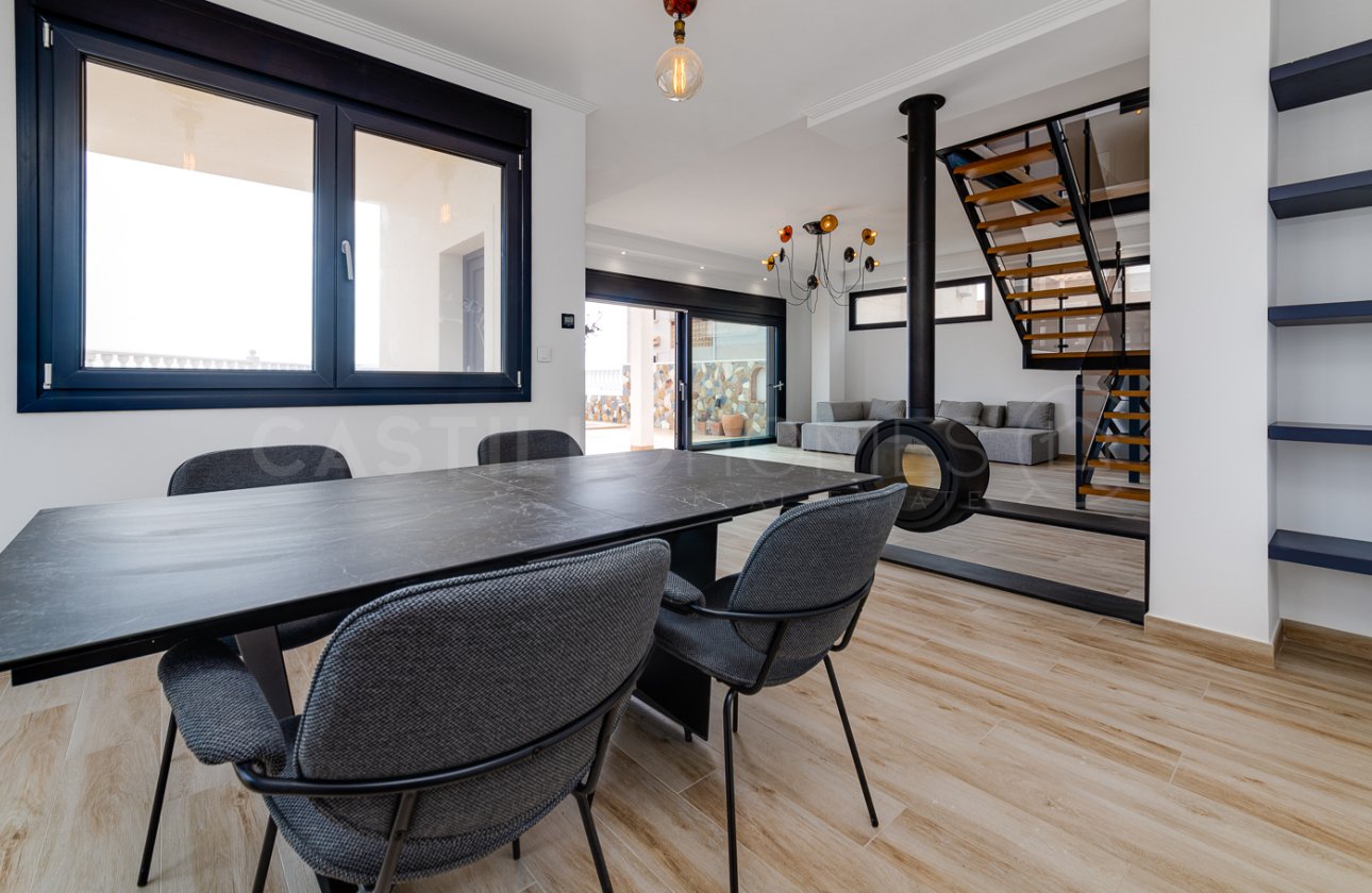 Resale - Villa - Torrevieja - Torre del moro