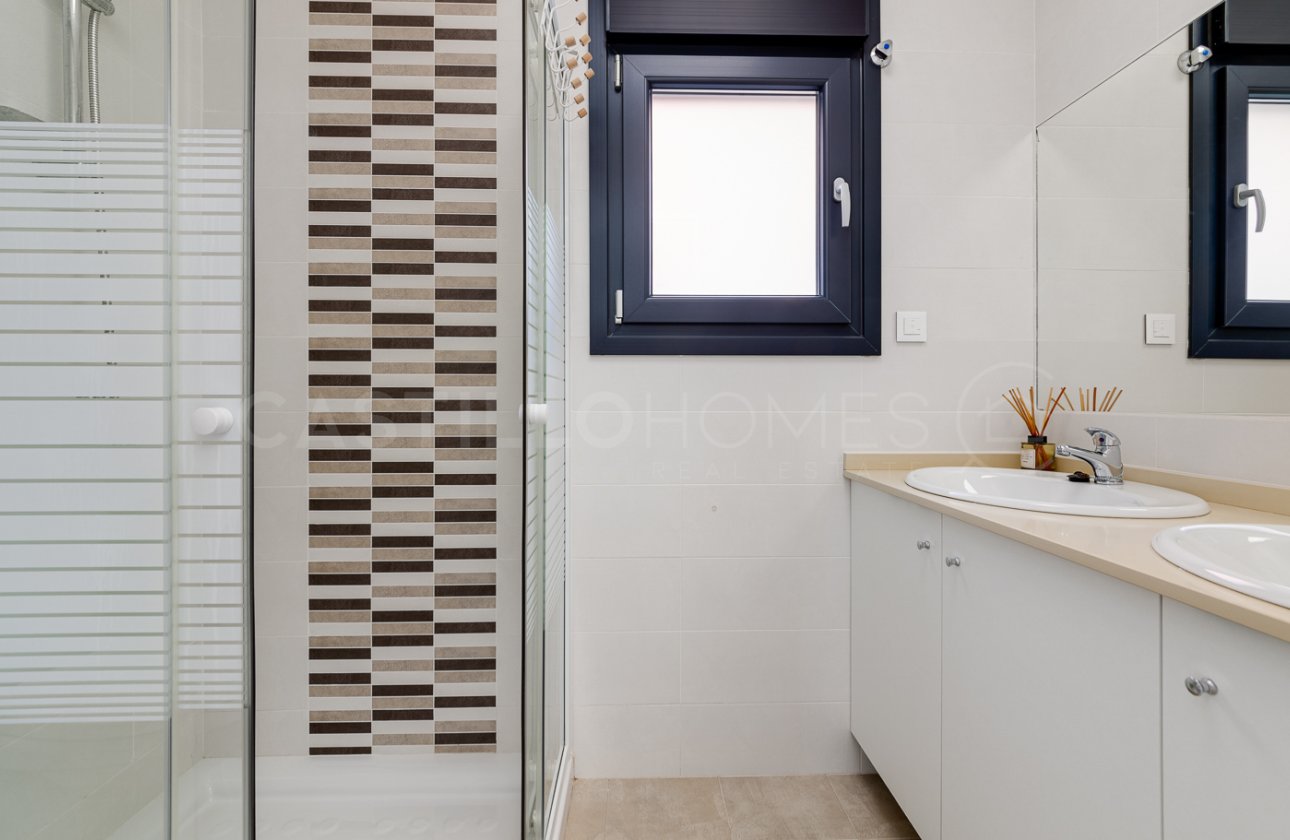 Resale - Villa - Torrevieja - Torre del moro