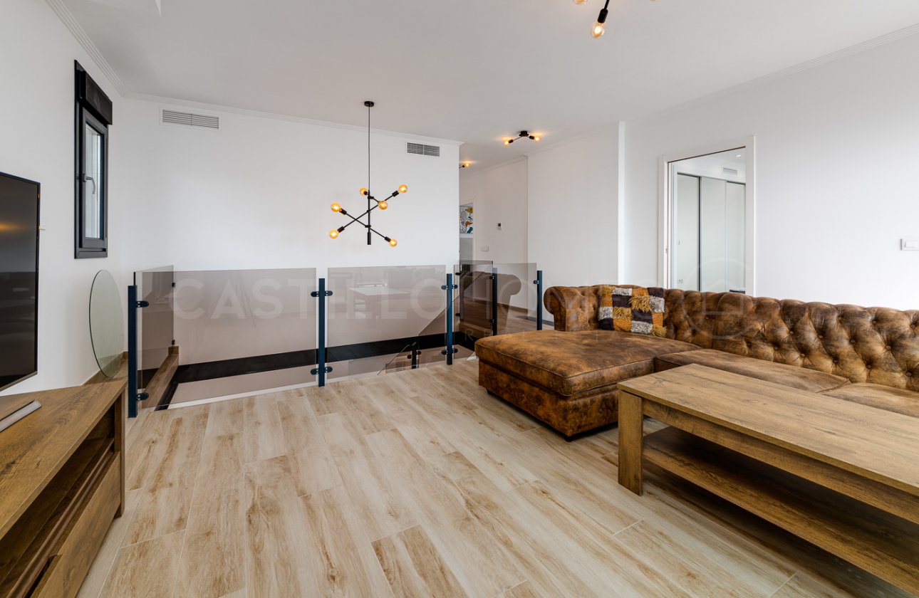 Resale - Villa - Torrevieja - Torre del moro