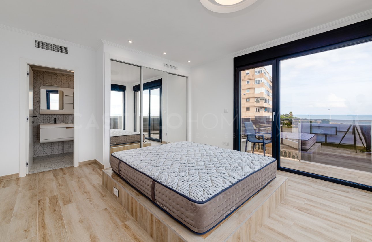 Resale - Villa - Torrevieja - Torre del moro