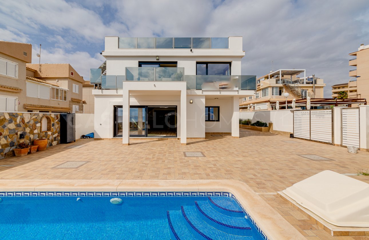 Resale - Villa - Torrevieja - Torre del moro