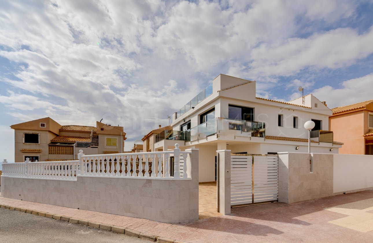 Resale - Villa - Torrevieja - Torre del moro