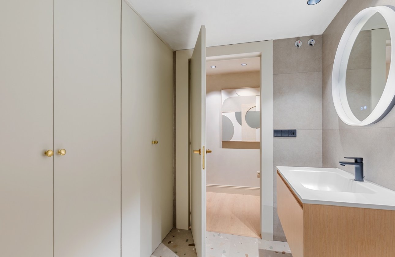 Resale - Apartment / flat - Alicante