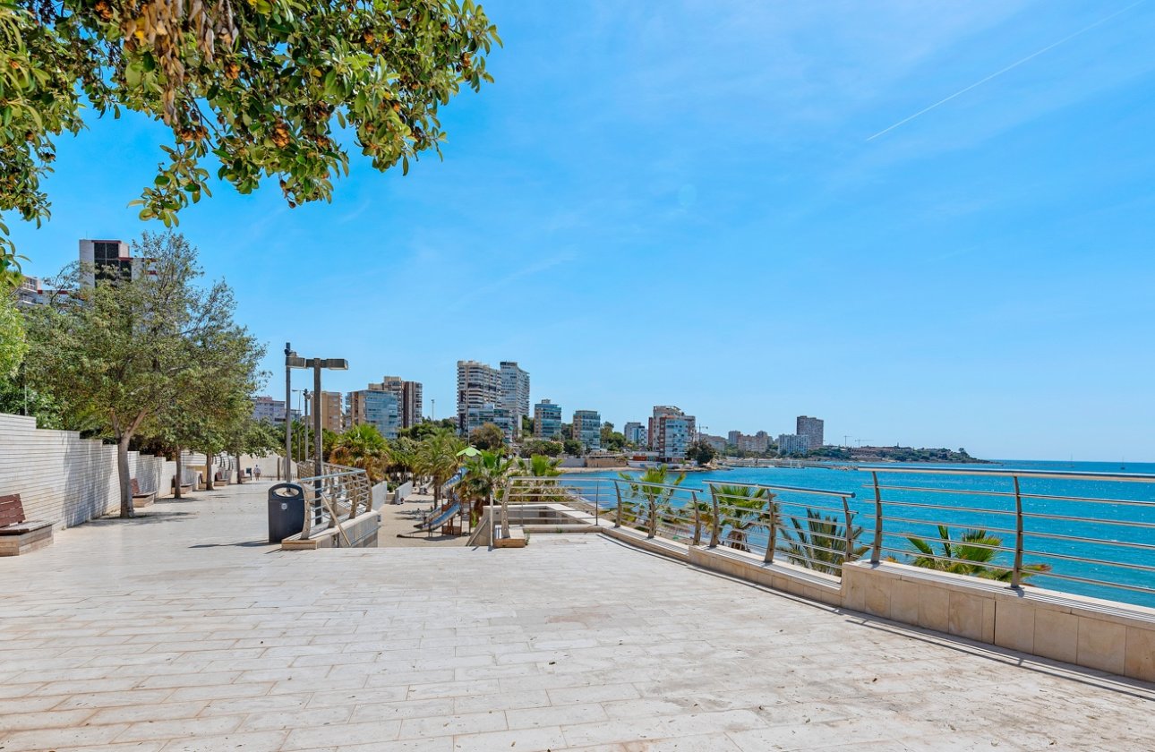 Resale - Apartment / flat - Alicante