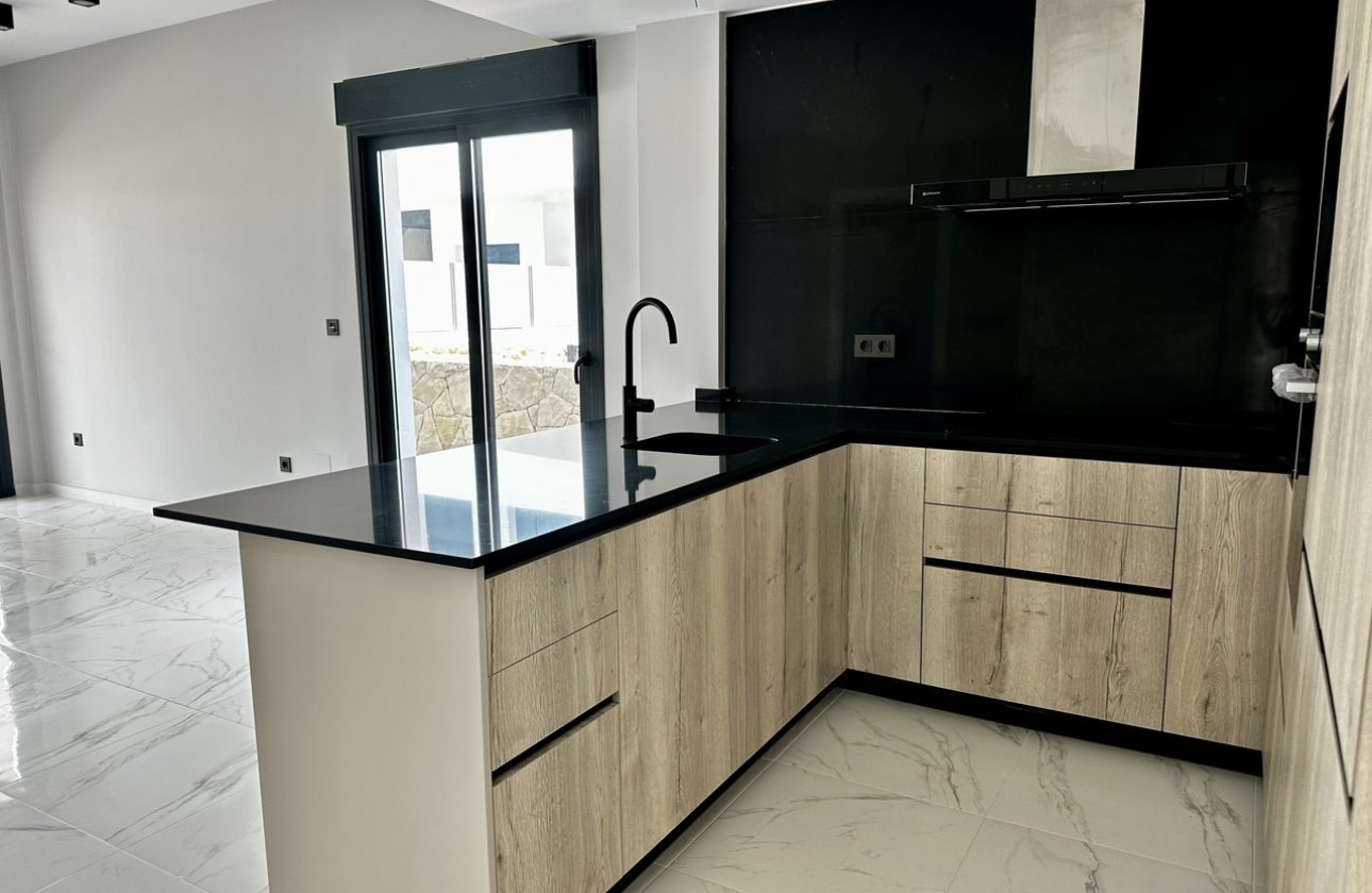 Resale - Apartment / flat - Punta Prima