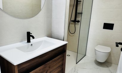 Resale - Apartment / flat - Punta Prima