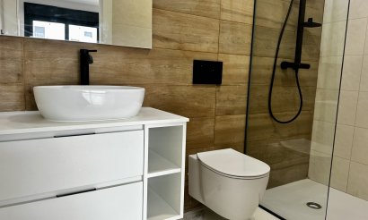 Resale - Apartment / flat - Punta Prima