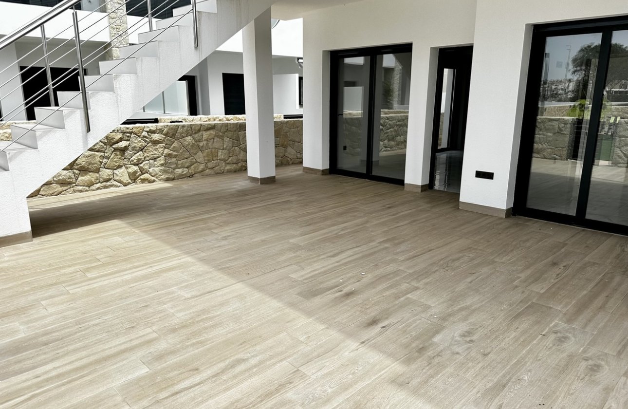 Resale - Apartment / flat - Punta Prima