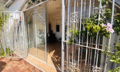 Resale - Bungalow - Orihuela Costa - Playa Flamenca