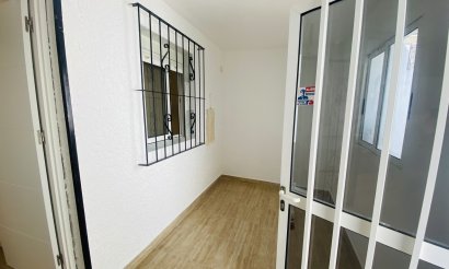 Resale - Bungalow - Orihuela Costa - Playa Flamenca
