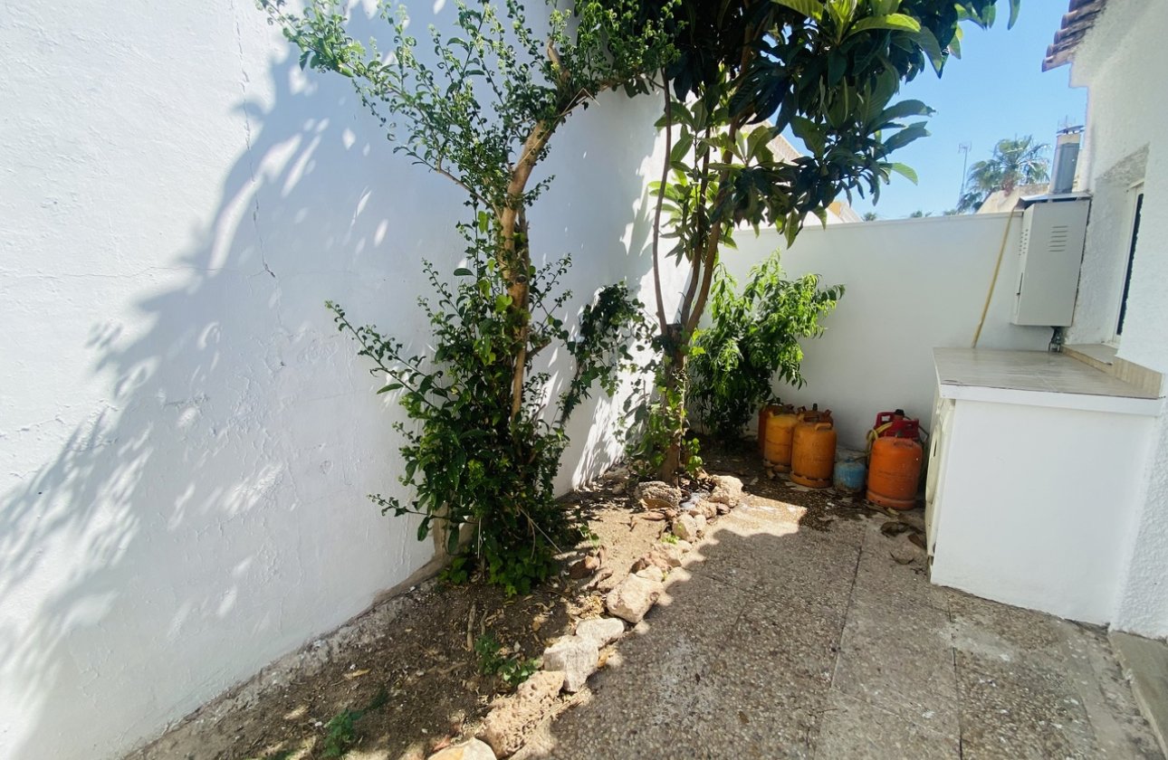 Resale - Bungalow - Orihuela Costa - Playa Flamenca