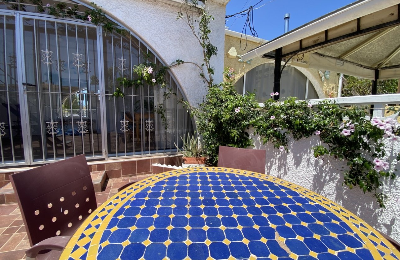 Resale - Bungalow - Orihuela Costa - Playa Flamenca
