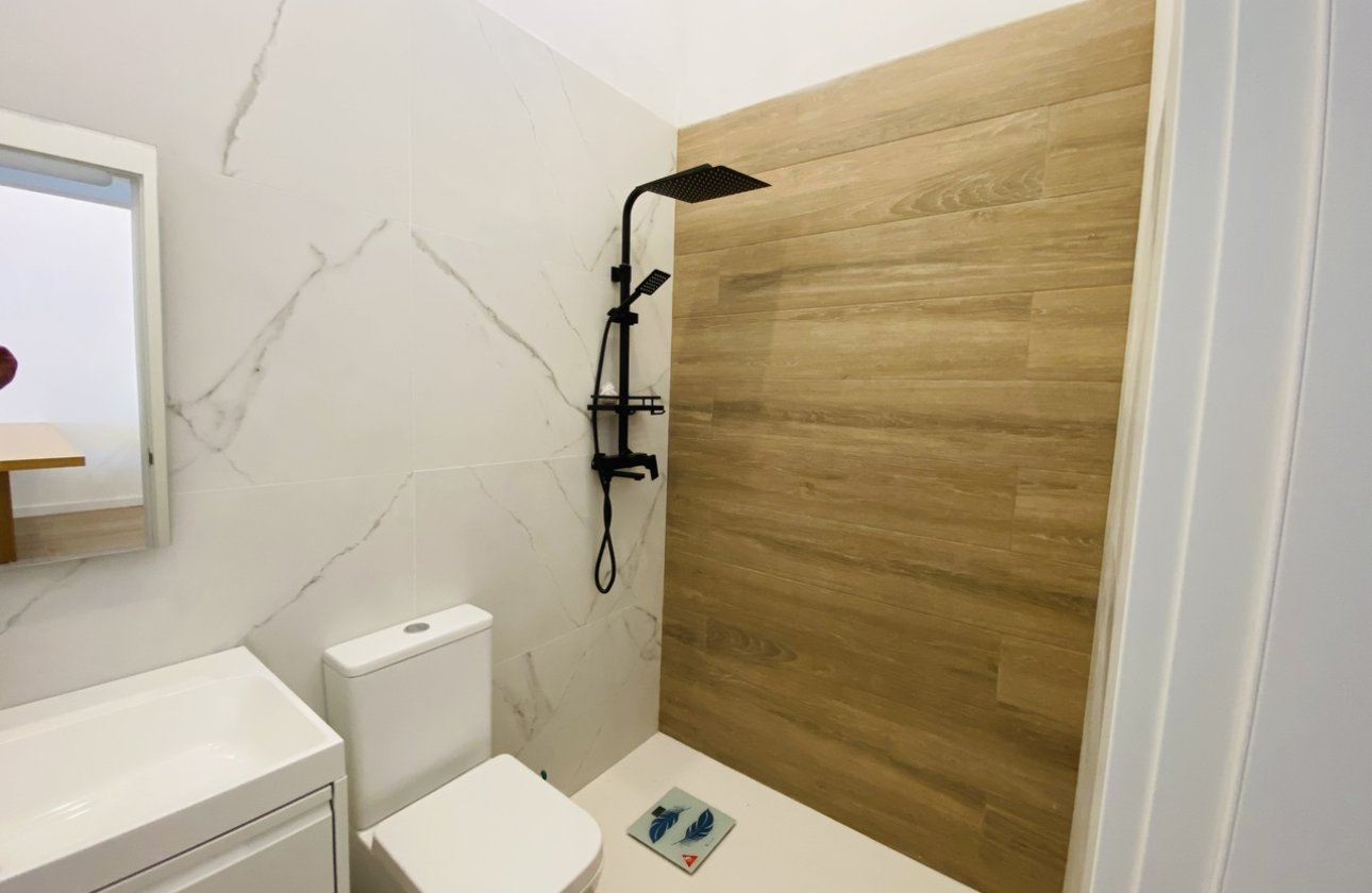 Resale - Bungalow - Orihuela Costa - Playa Flamenca
