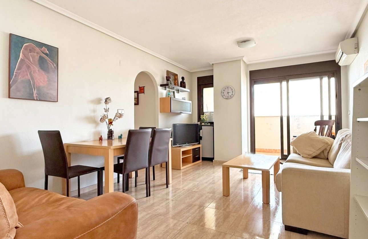 Reventa - Apartamento / piso - Torrevieja