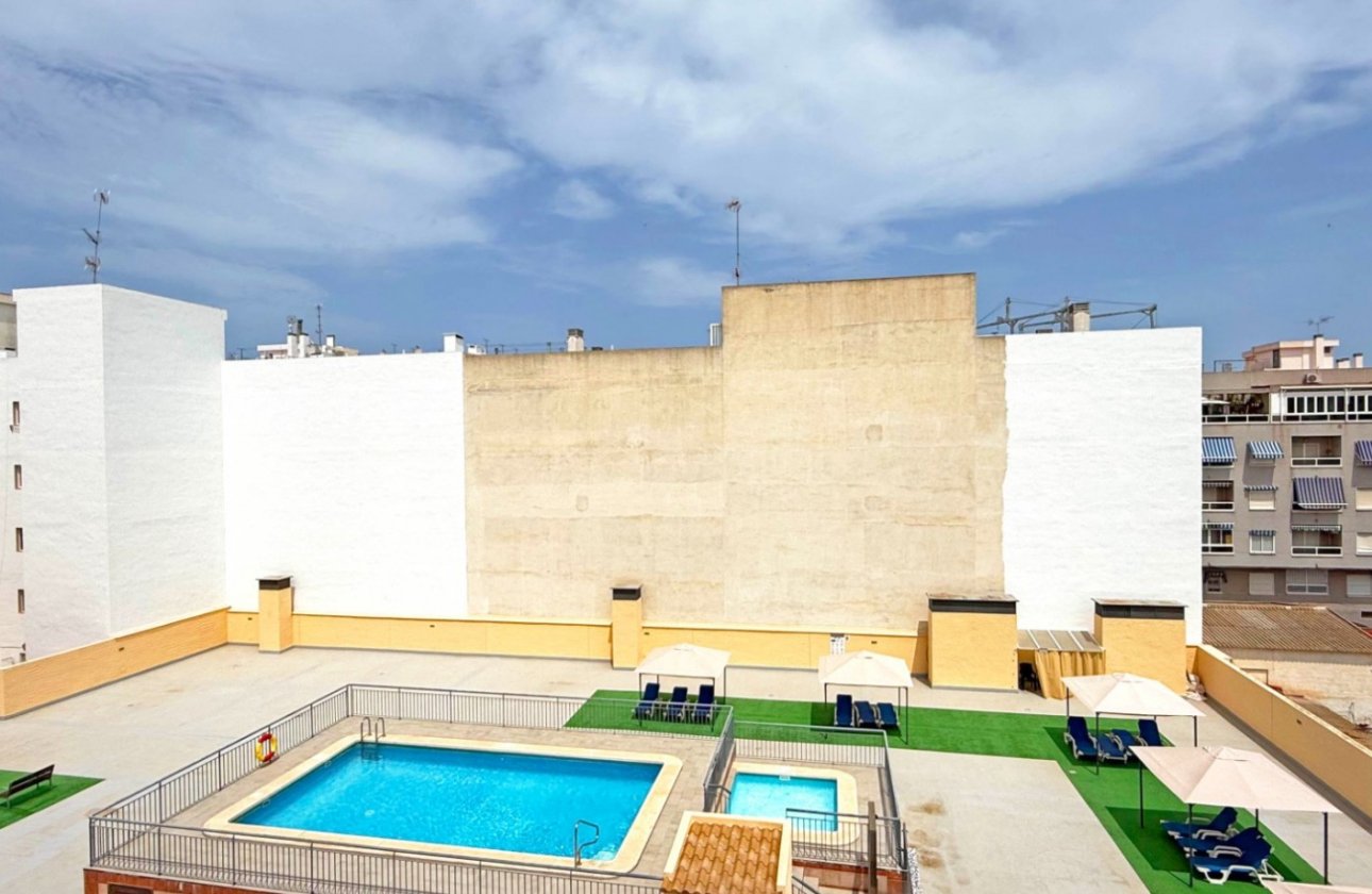 Reventa - Apartamento / piso - Torrevieja