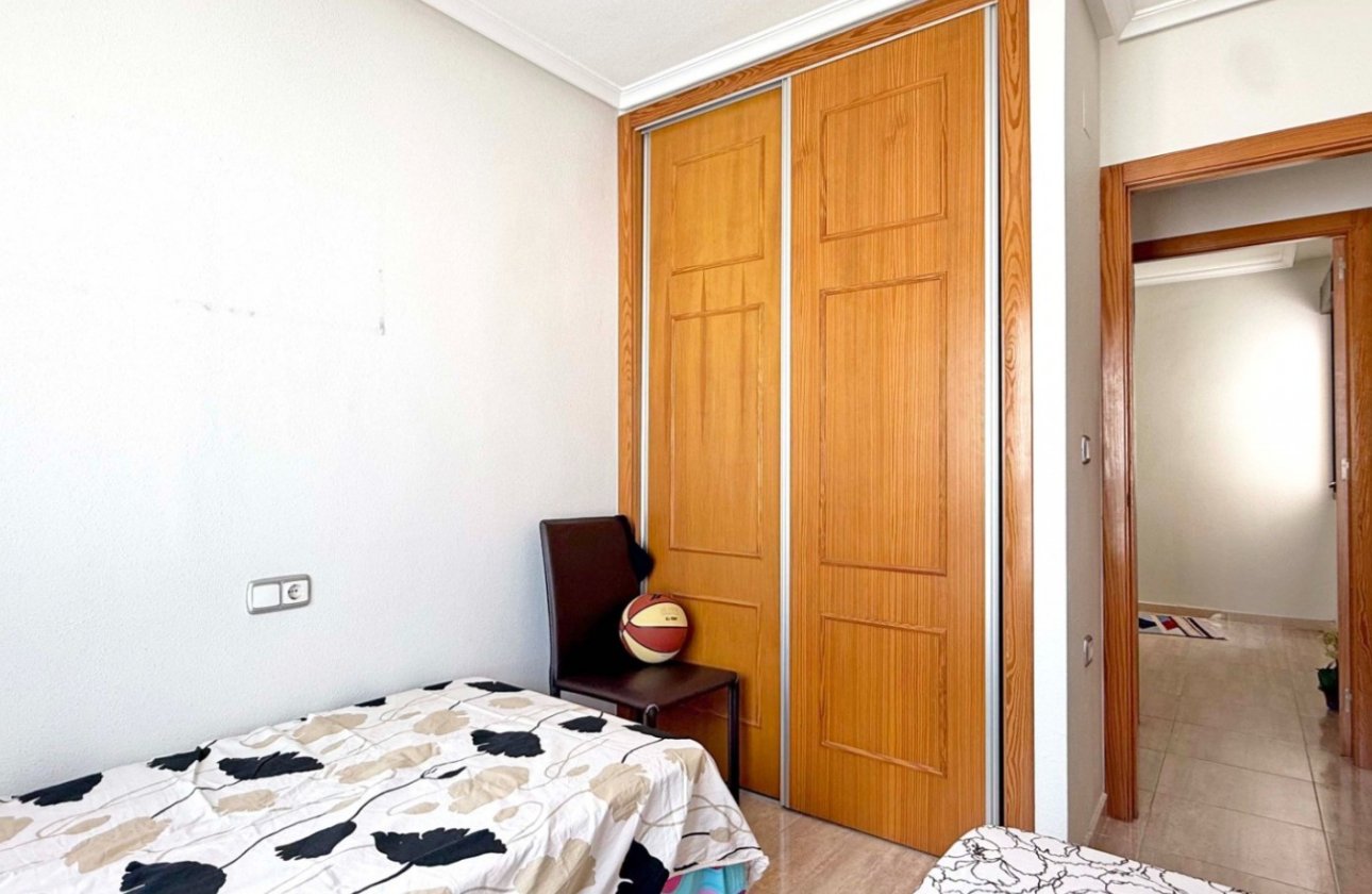 Reventa - Apartamento / piso - Torrevieja