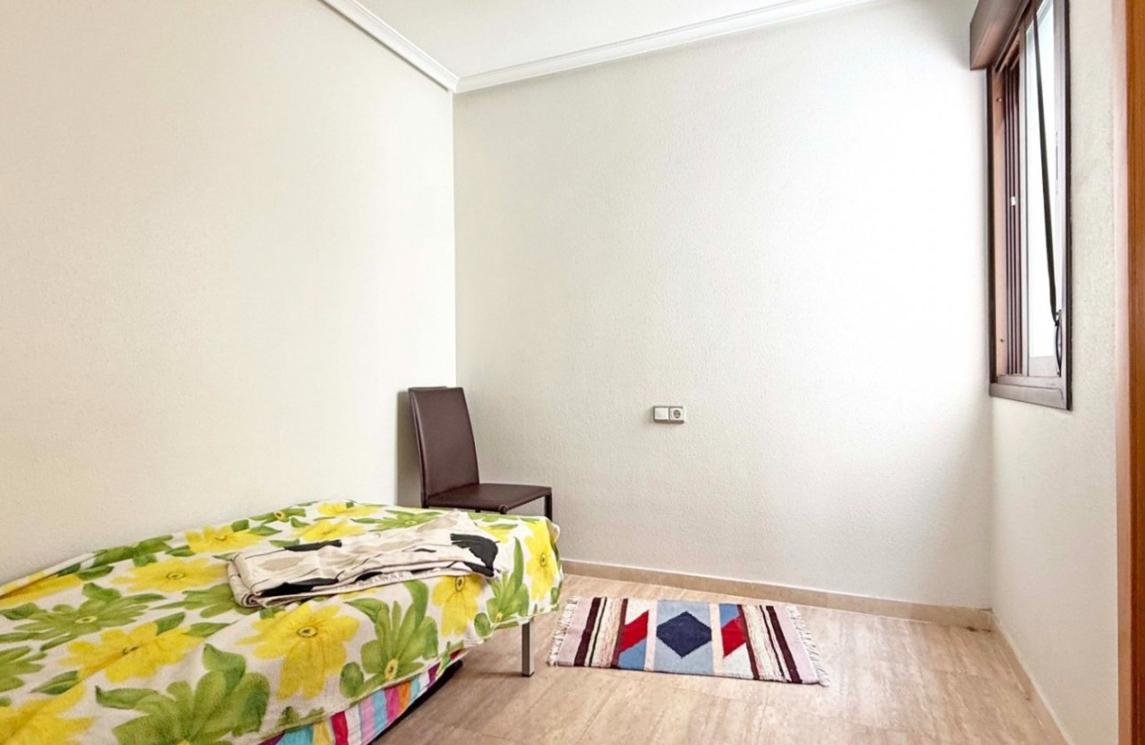 Reventa - Apartamento / piso - Torrevieja
