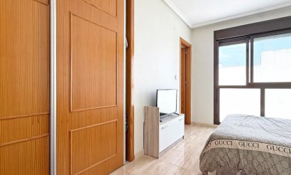 Reventa - Apartamento / piso - Torrevieja