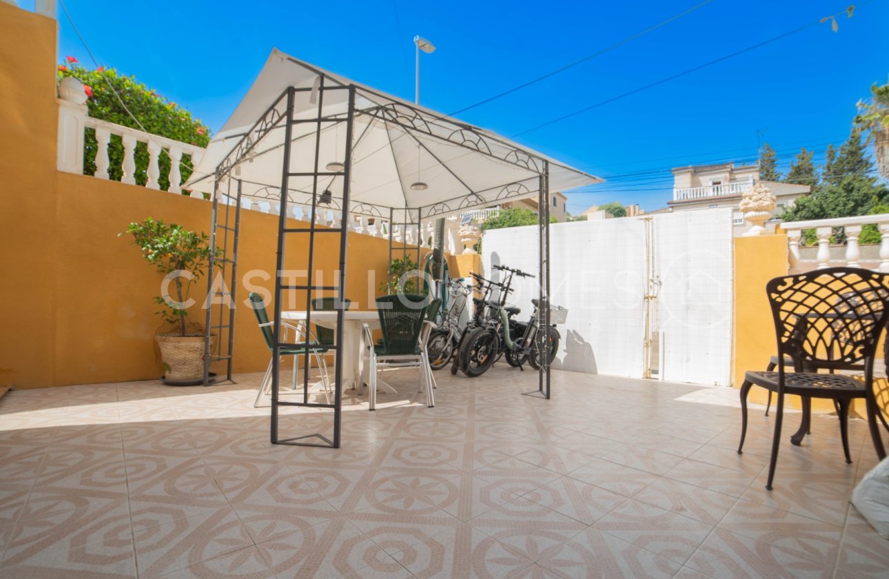 Resale - Townhouse - Torrevieja - Los Balcones