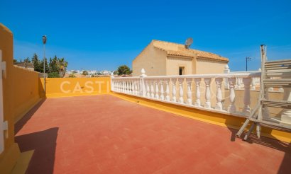 Resale - Townhouse - Torrevieja - Los Balcones