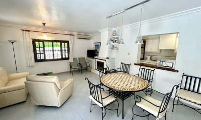 Resale - Villa - Orihuela Costa - La Zenia