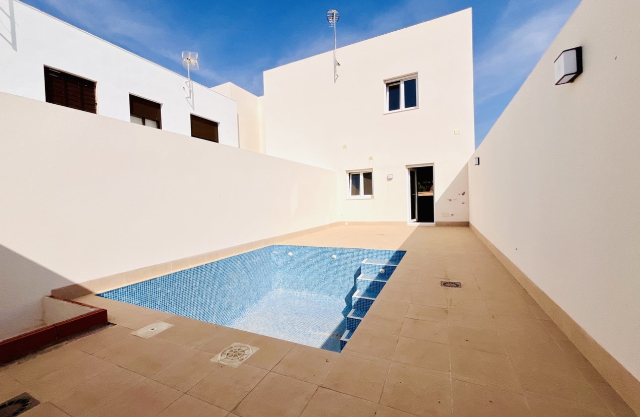 Resale - Townhouse - Pilar de la Horadada