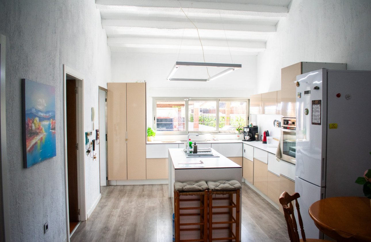 Resale - Villa - Orihuela Costa - Punta Prima