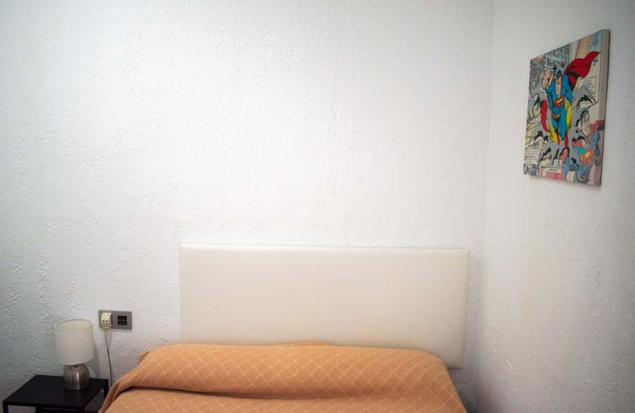 Resale - Villa - Orihuela Costa - Punta Prima