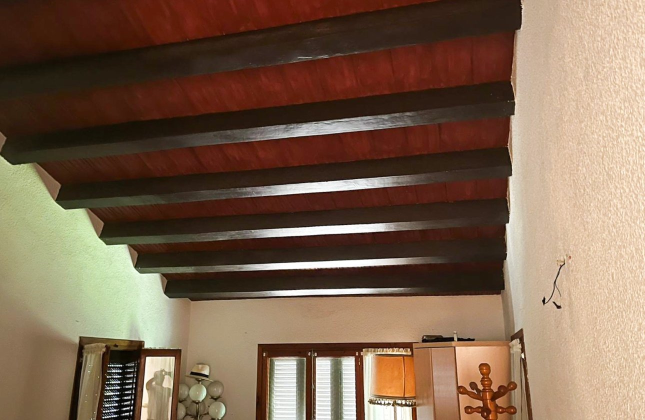 Resale - Villa / Semi detached - Orihuela Costa - Punta Prima