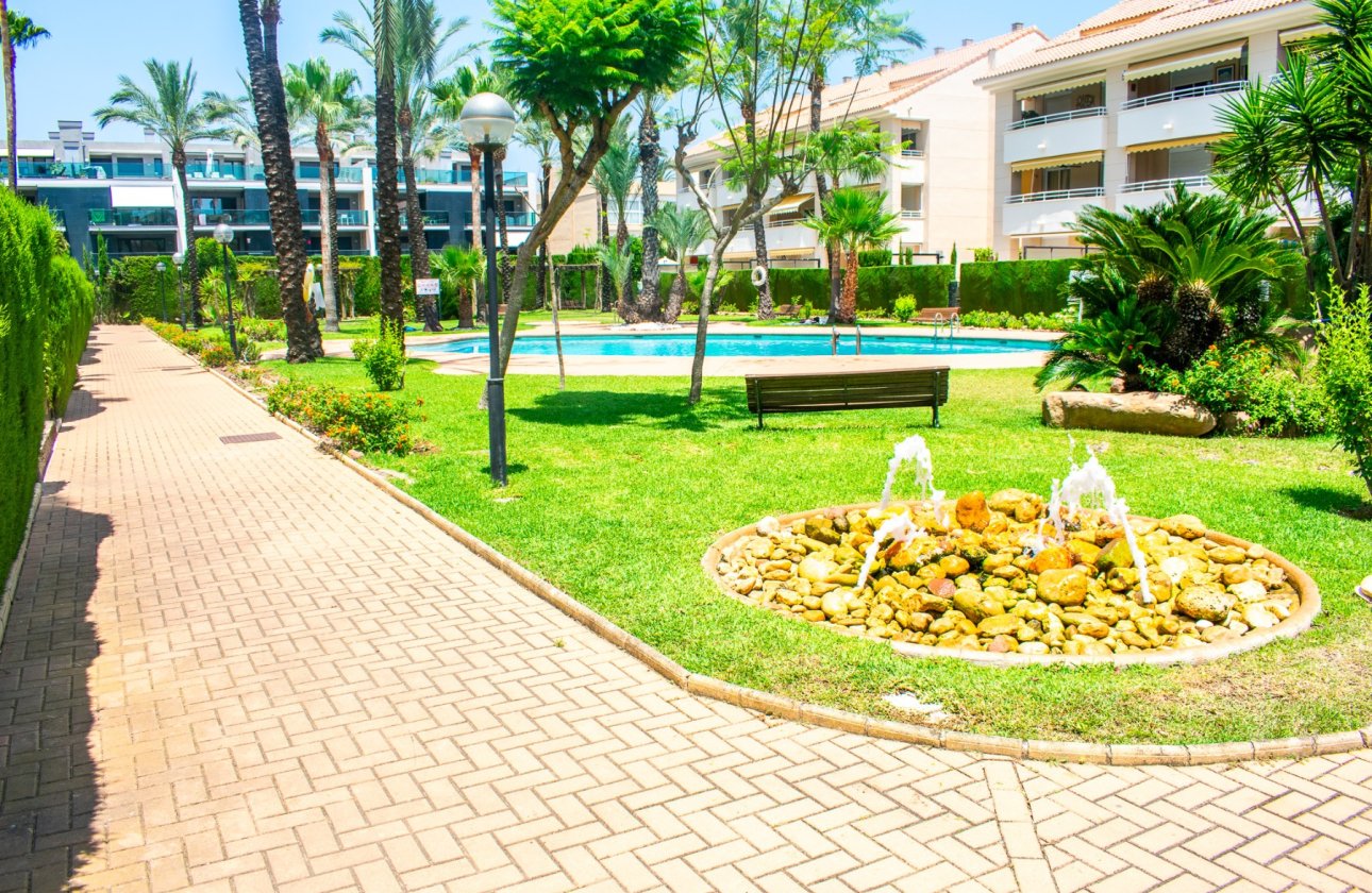 Resale - Apartment / flat - Arenales del Sol - Platja de l\'Arenal