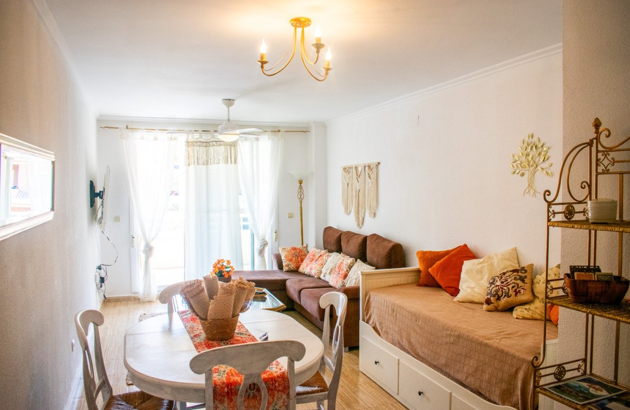 Resale - Apartment / flat - Arenales del Sol - Platja de l\'Arenal