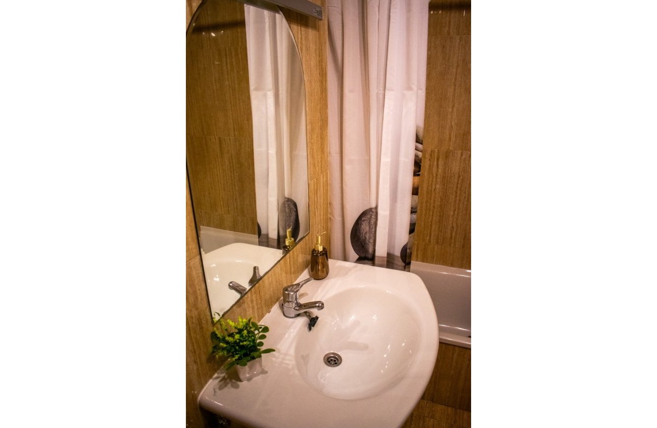 Resale - Apartment / flat - Arenales del Sol - Platja de l\'Arenal