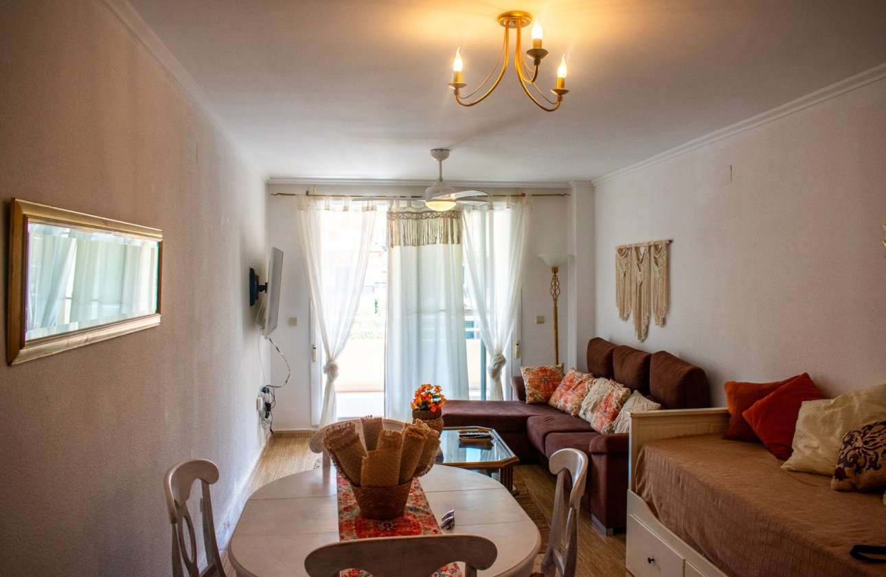 Resale - Apartment / flat - Arenales del Sol - Platja de l\'Arenal