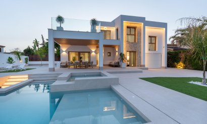 Resale - Villa - Orihuela Costa - Campoamor