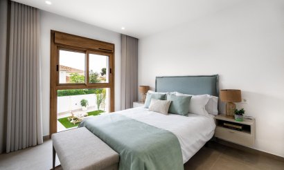Resale - Villa - Orihuela Costa - Campoamor