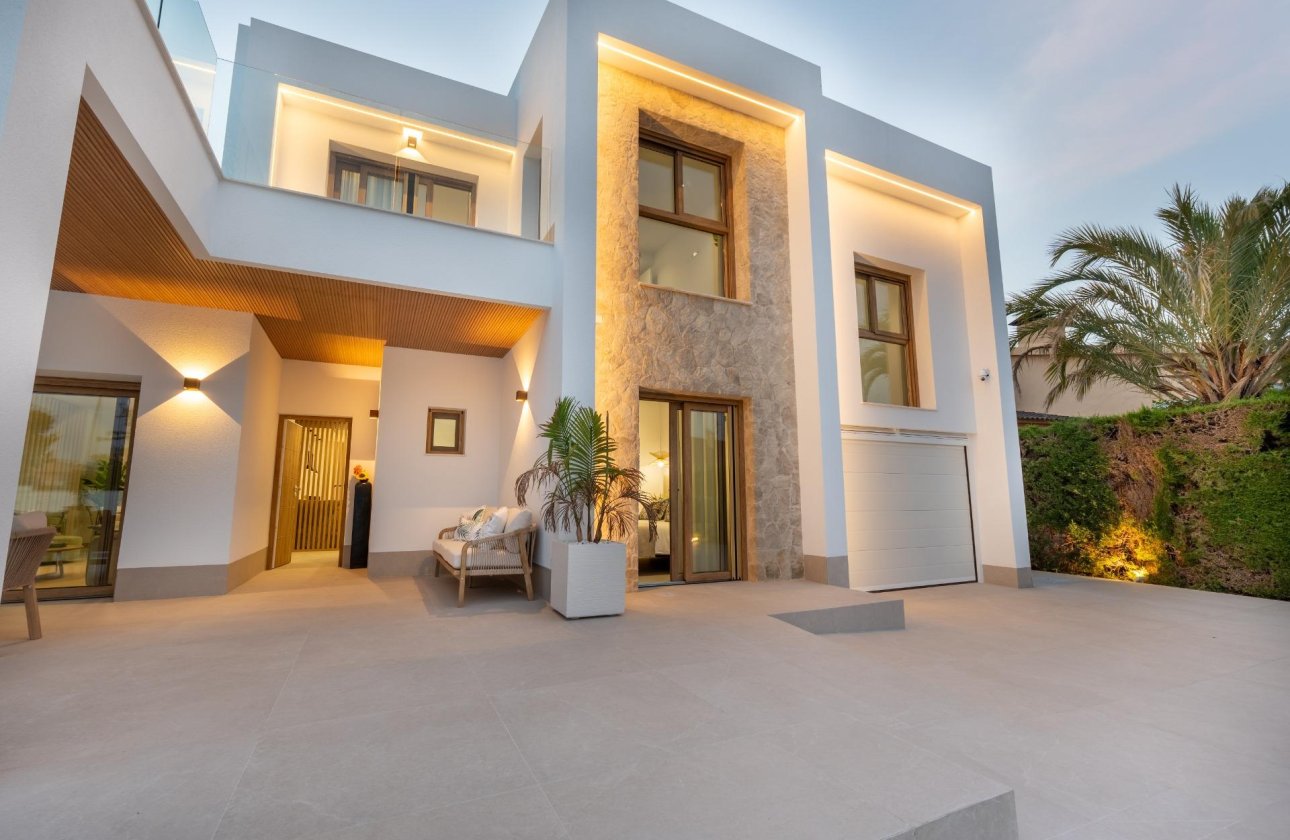Resale - Villa - Orihuela Costa - Campoamor