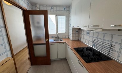 Resale - Apartment / flat - Torrevieja - Playa Acequion