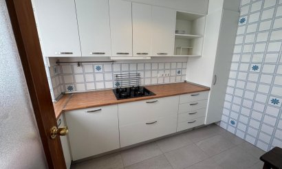 Resale - Apartment / flat - Torrevieja - Playa Acequion