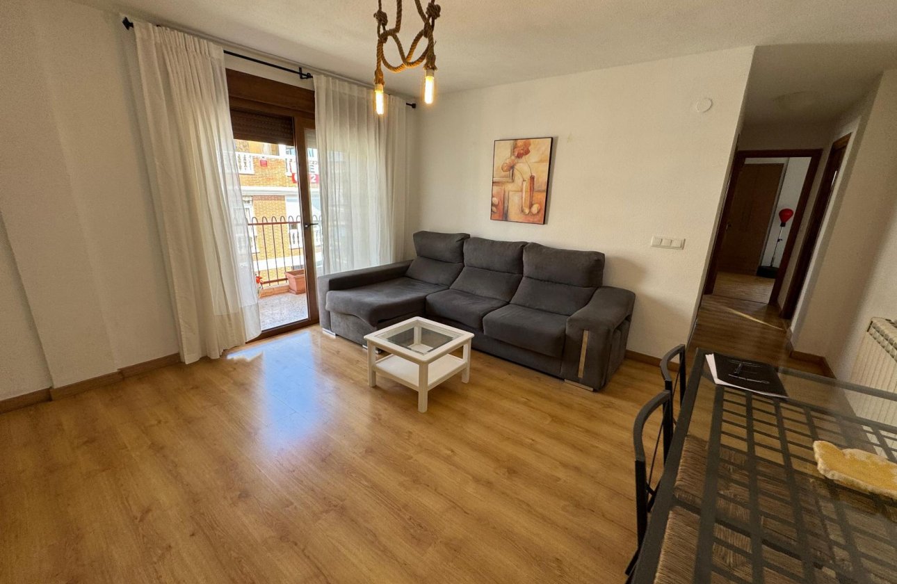 Resale - Apartment / flat - Torrevieja - Playa Acequion