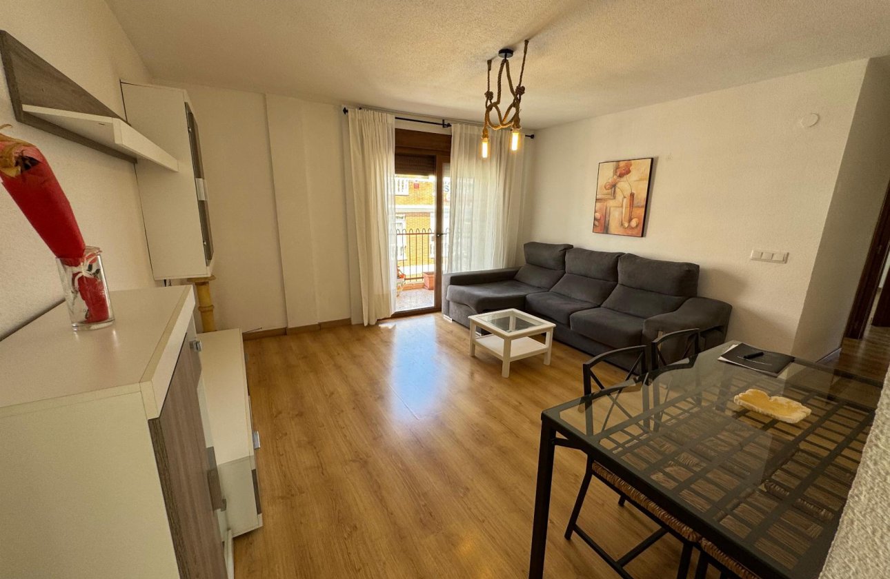 Resale - Apartment / flat - Torrevieja - Playa Acequion