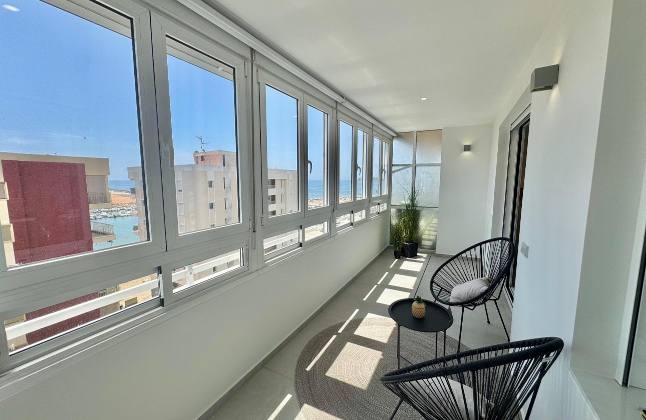 Resale - Apartment / flat - Torrevieja - Playa de La Acequion