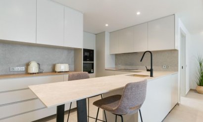 Resale - Apartment / flat - Torrevieja - Playa de La Acequion