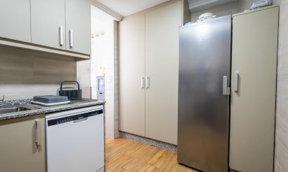 Resale - Apartment / flat - Torrevieja - Playa del Acequión