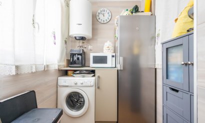 Resale - Apartment / flat - Torrevieja - Playa del Acequión