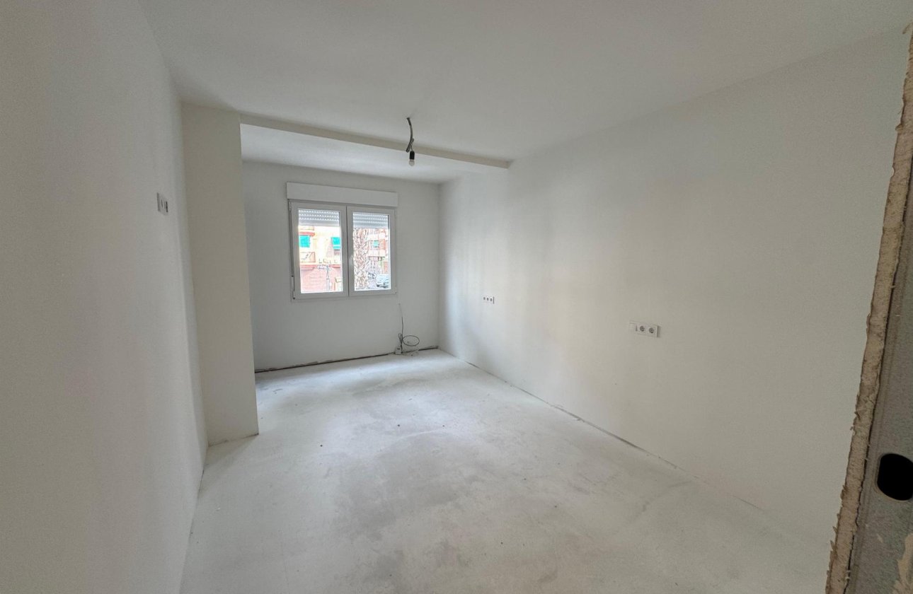 Resale - Apartment / flat - Torrevieja - Playa del Acequión